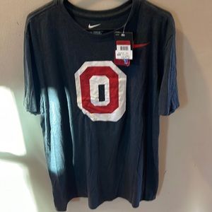 Nike unisex T-shirt size large